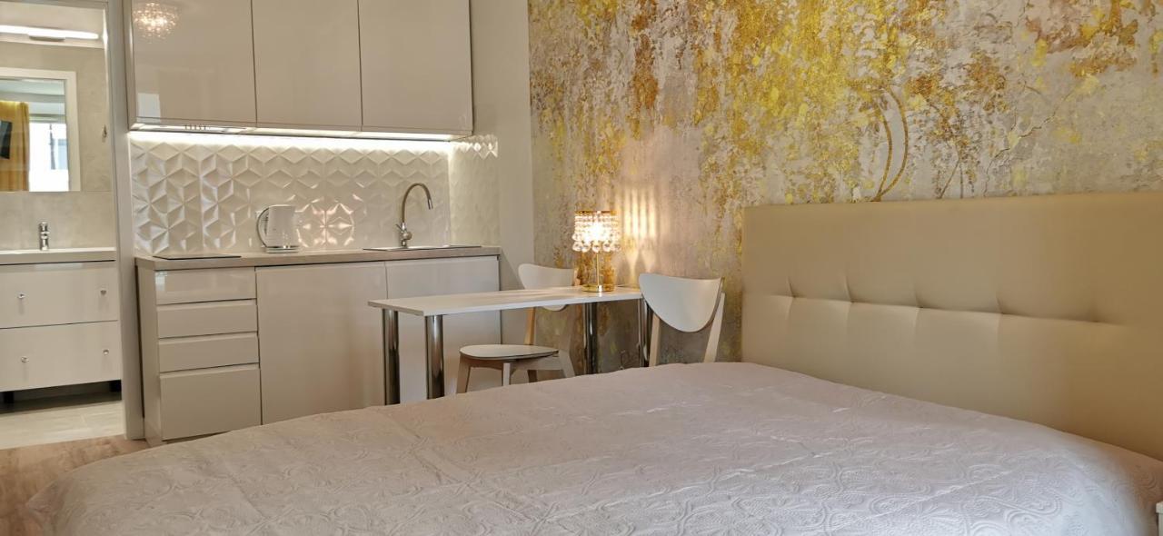 Wow Flou Przystan Letnica Apartamenty 700M Plaza Gdańsk Kültér fotó